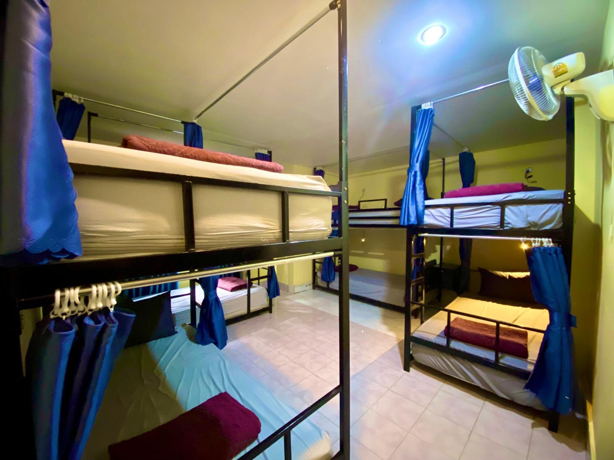 Nana Backpackers Hostel Vang Vieng Esterno foto