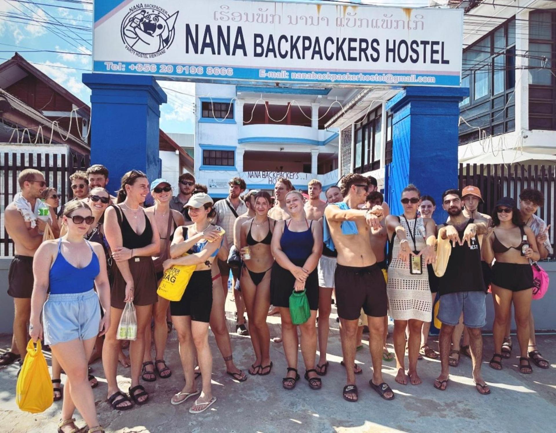 Nana Backpackers Hostel Vang Vieng Esterno foto