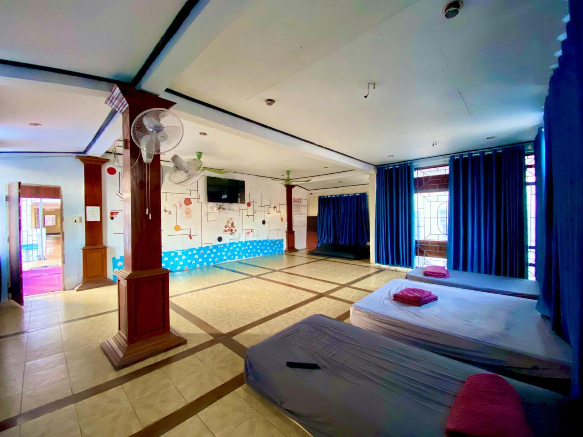 Nana Backpackers Hostel Vang Vieng Esterno foto