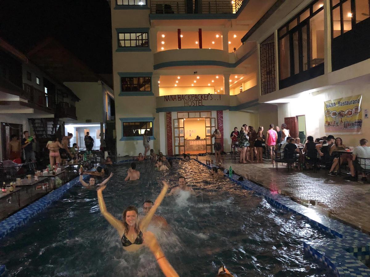 Nana Backpackers Hostel Vang Vieng Esterno foto