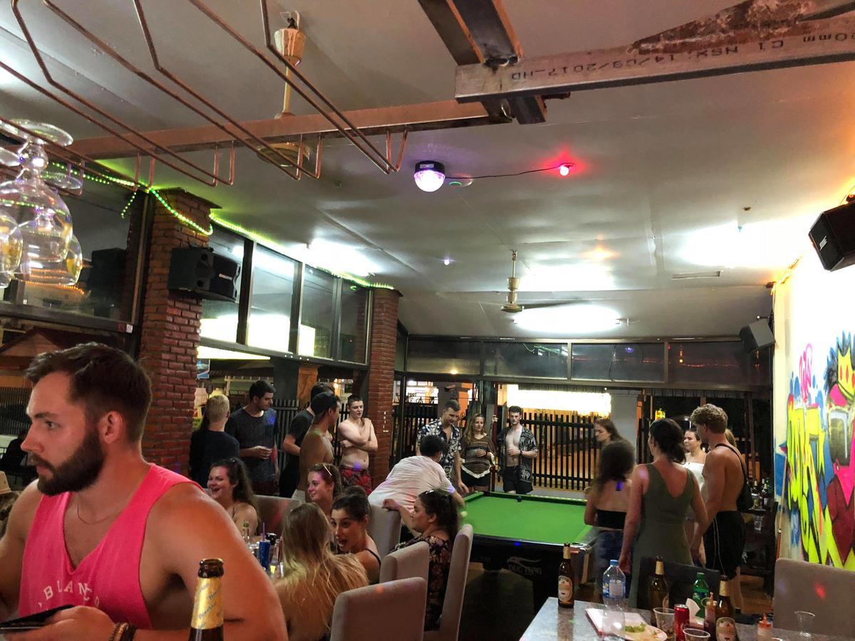 Nana Backpackers Hostel Vang Vieng Esterno foto